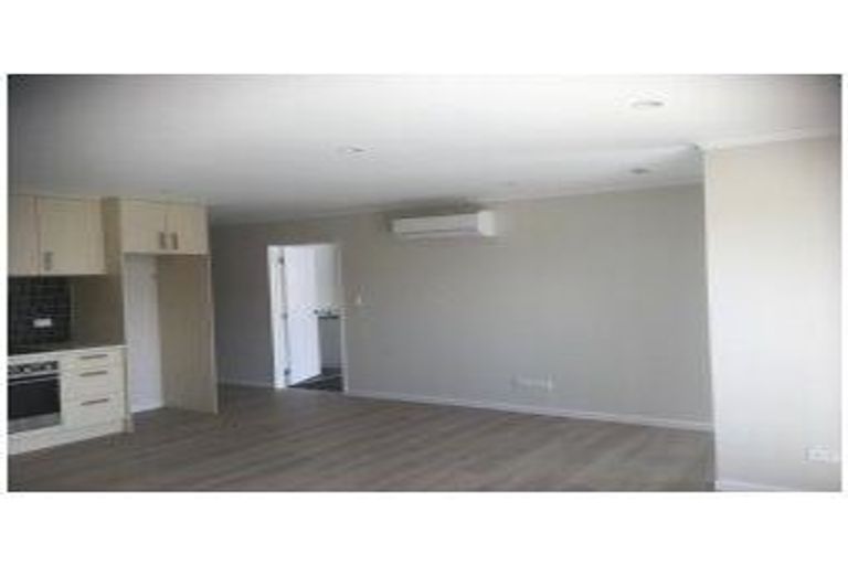 Photo of property in 5 Burrows Place, Frankton, Hamilton, 3204