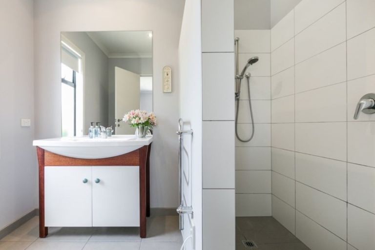 Photo of property in 83 Russell Robertson Drive, Havelock North, 4130