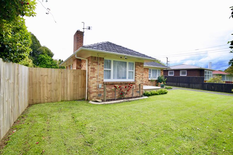 Photo of property in 27 Nevada Road, Silverdale, Hamilton, 3216