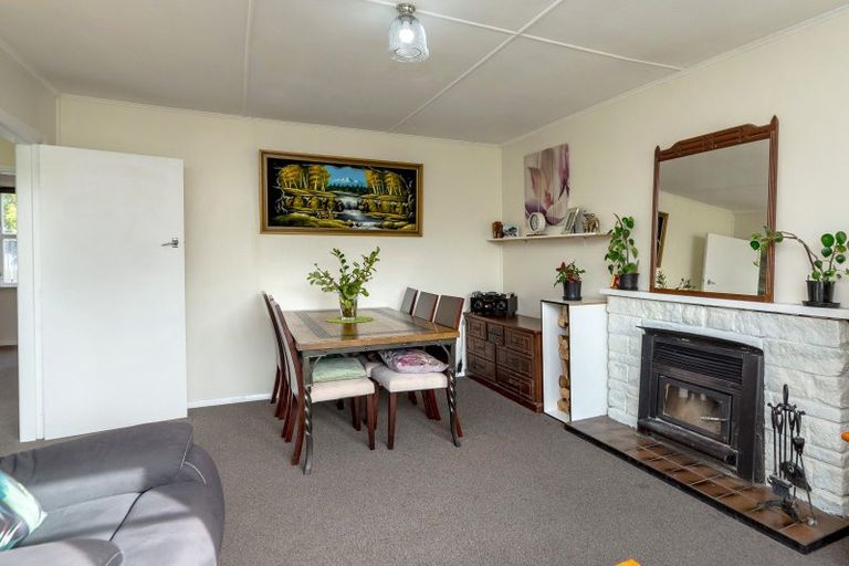 Photo of property in 22 Brandon Street, Featherston, 5710