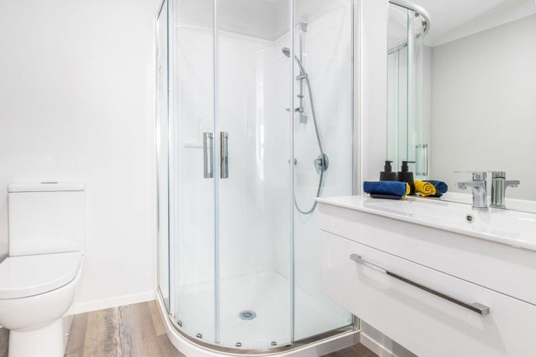 Photo of property in 8 Tieke Lane, Kenepuru, Porirua, 5022