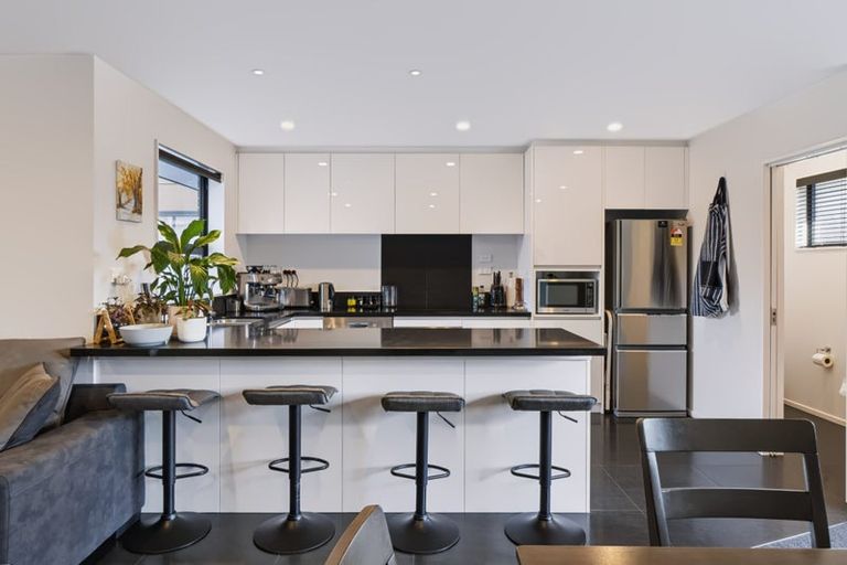Photo of property in 4 Shingle Lane, Sydenham, Christchurch, 8023