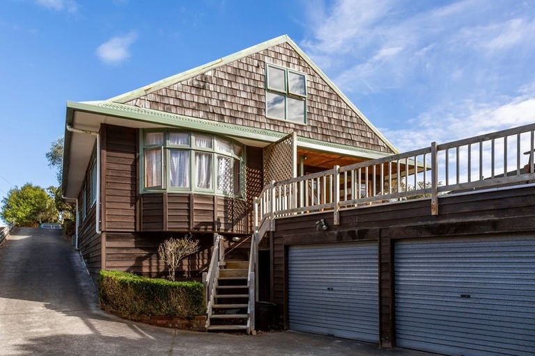 Photo of property in 48 Karina Road, Merrilands, New Plymouth, 4312