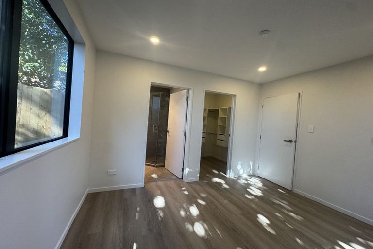 Photo of property in 11 Pipitea Place, Massey, Auckland, 0614