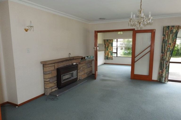 Photo of property in 17 Garnett Avenue, Forest Lake, Hamilton, 3200