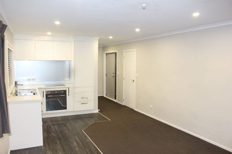 Photo of property in 2/16 Hammond Street, Hamilton Central, Hamilton, 3204