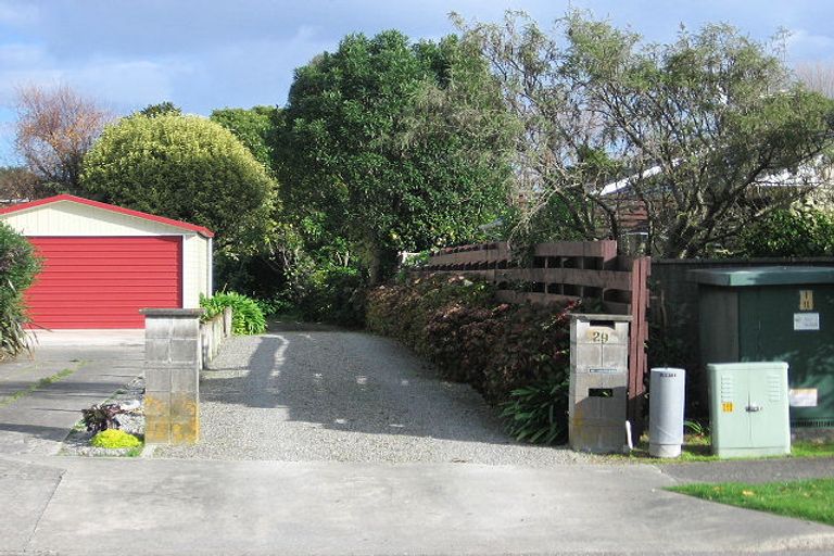 Photo of property in 29 Nimmo Avenue, Waikanae, 5036