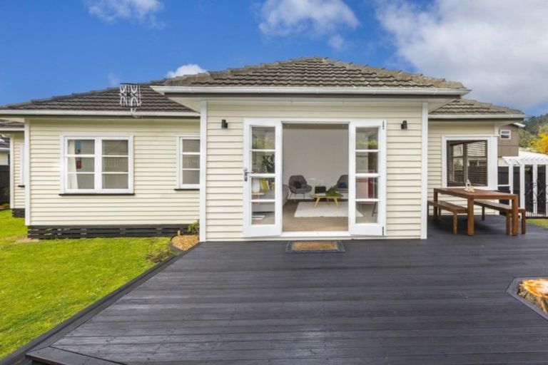 Photo of property in 8a Kiln Street, Silverstream, Upper Hutt, 5019