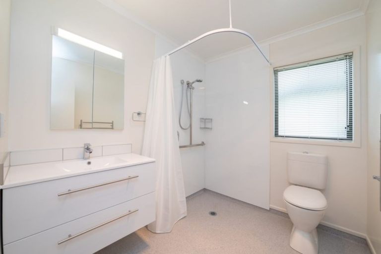 Photo of property in Rosewood Park, 78 Queenwood Road, Levin, 5510