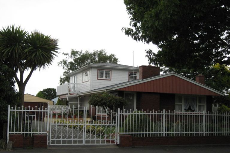 Photo of property in 59 Burnside Crescent, Burnside, Christchurch, 8053