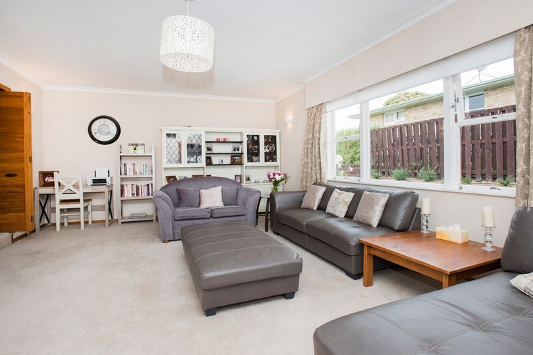 Photo of property in 10 Cobham Place, Te Hapara, Gisborne, 4010