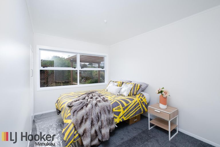 Photo of property in 6 Lucas Place, Weymouth, Auckland, 2103