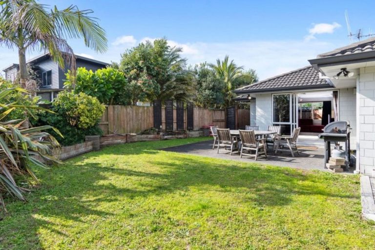 Photo of property in 591 Gloucester Road, Papamoa Beach, Papamoa, 3118