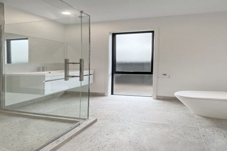 Photo of property in 11 Ara Reti, Mangere, Auckland, 2022