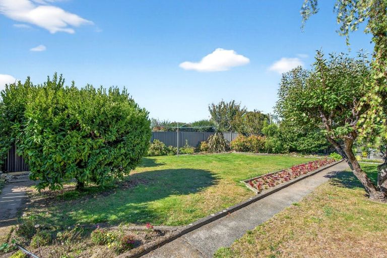 Photo of property in 30 Victoria Street, Carterton, 5713