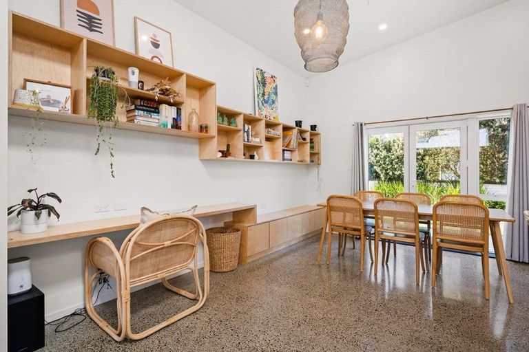 Photo of property in 32a Ohuirehe Road, Coastlands, Whakatane, 3120