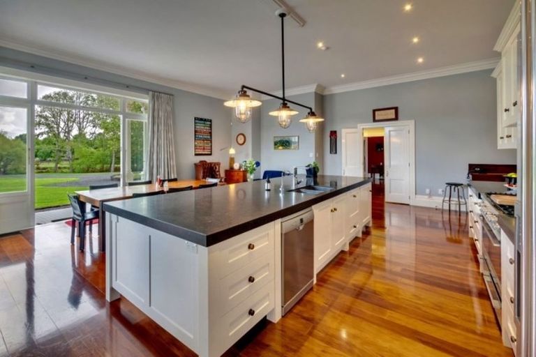 Photo of property in 30 Oregon Park, Dairy Flat, Albany, 0792