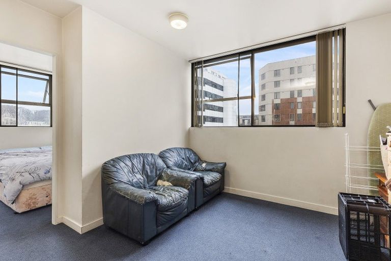 Photo of property in Regency Apartments, 6d/49 Manners Street, Te Aro, Wellington, 6011