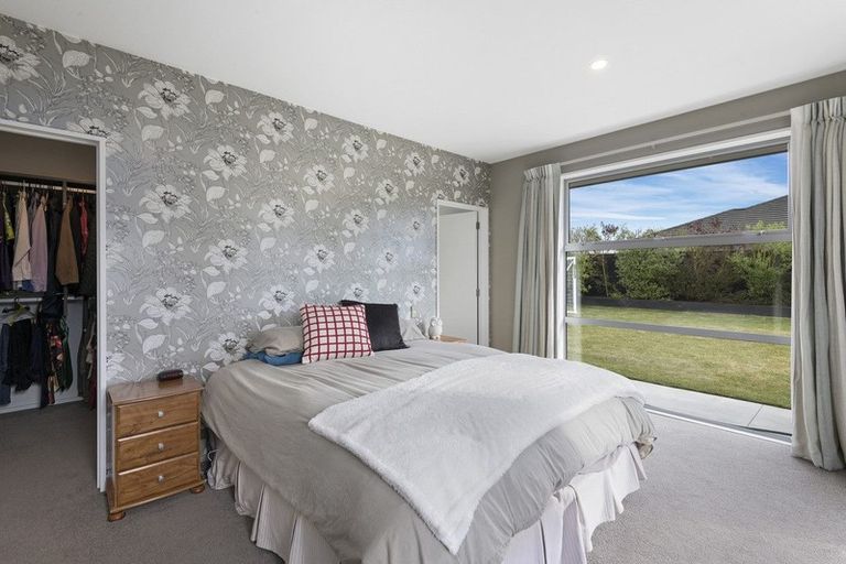 Photo of property in 87 Mcmahon Drive, Aidanfield, Christchurch, 8025