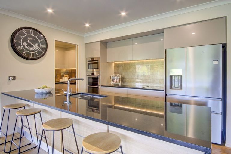 Photo of property in 10 Burntwood Lane, Pegasus, 7612