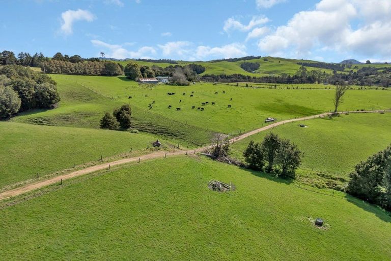 Photo of property in 122 Iranui Road, Inner Kaiti, Gisborne, 4010