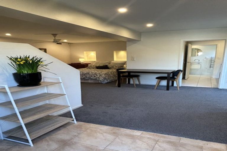 Photo of property in 2 Radnor Street, Hamilton Central, Hamilton, 3204