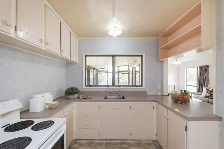 Photo of property in 14 Meadowbrook Drive, Cloverlea, Palmerston North, 4412