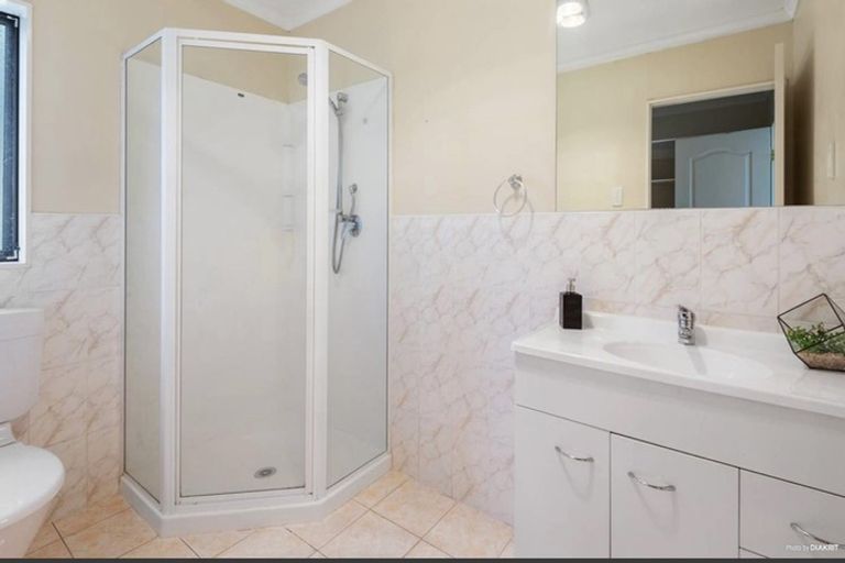 Photo of property in 19 Carnelian Court, Westgate, Auckland, 0614