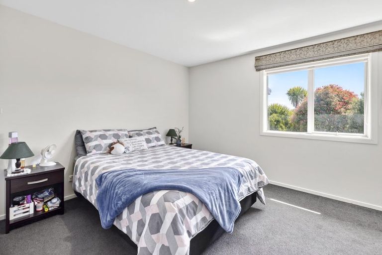 Photo of property in 1 Criffel Place, Luggate, Cromwell, 9383