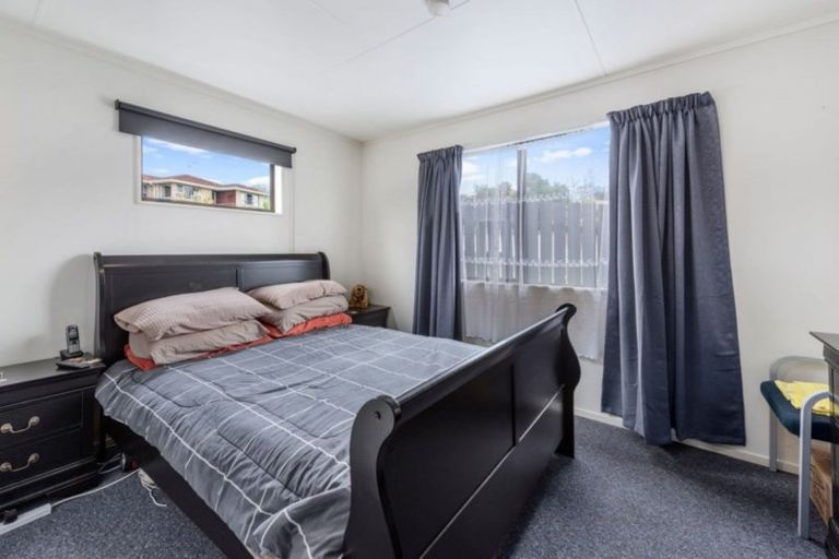 Photo of property in 1/25 Sylvania Drive, Matua, Tauranga, 3110