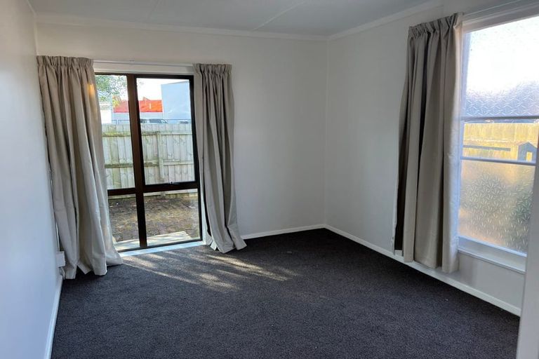 Photo of property in 1/6 Garvins Road, Hornby, Christchurch, 8042