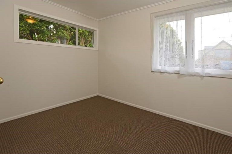 Photo of property in 13 Bedford Street, Te Atatu South, Auckland, 0610