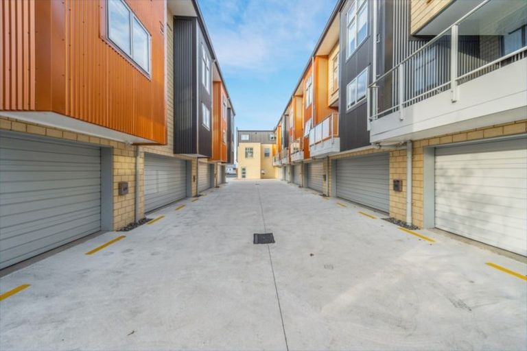 Photo of property in 9/7 Vialou Street, Hamilton Central, Hamilton, 3204