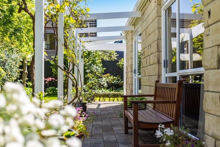 Photo of property in 12 Ngarara Road, Waikanae, 5036