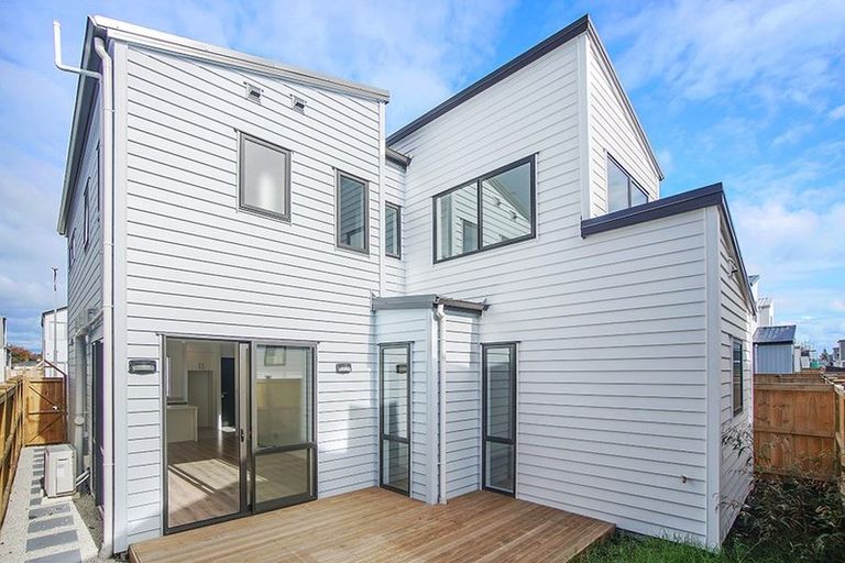 Photo of property in 74 Bellbird Street, Papakura, 2110