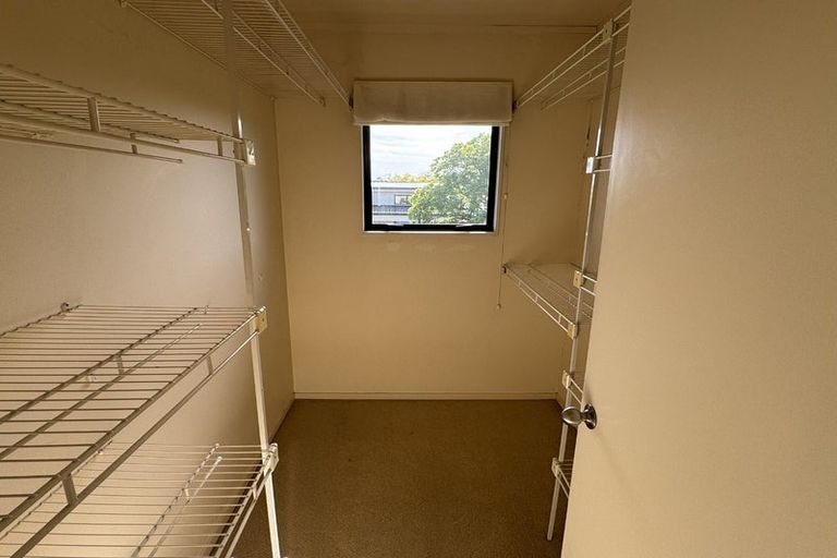 Photo of property in 32a Strowan Avenue, Fairfield, Hamilton, 3214