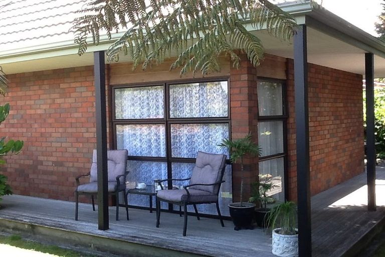 Photo of property in 2 Byrd Street, Levin, 5510