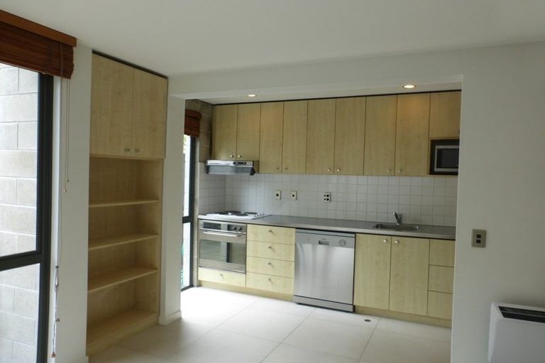 Photo of property in 6/868 Colombo Street, Christchurch Central, Christchurch, 8013