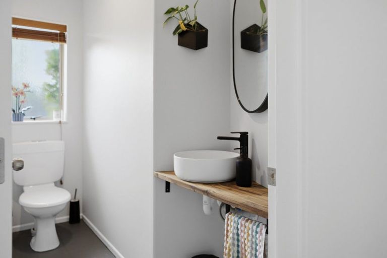 Photo of property in 20 Sarah Place, Papamoa Beach, Papamoa, 3118