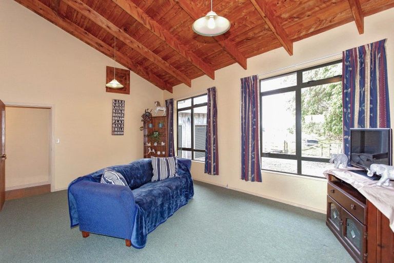 Photo of property in 208 Holmwood Road, Kaitoke, Whanganui, 4572