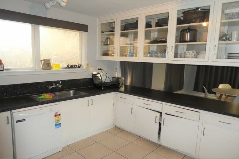 Photo of property in 69 Parkstone Avenue, Ilam, Christchurch, 8041
