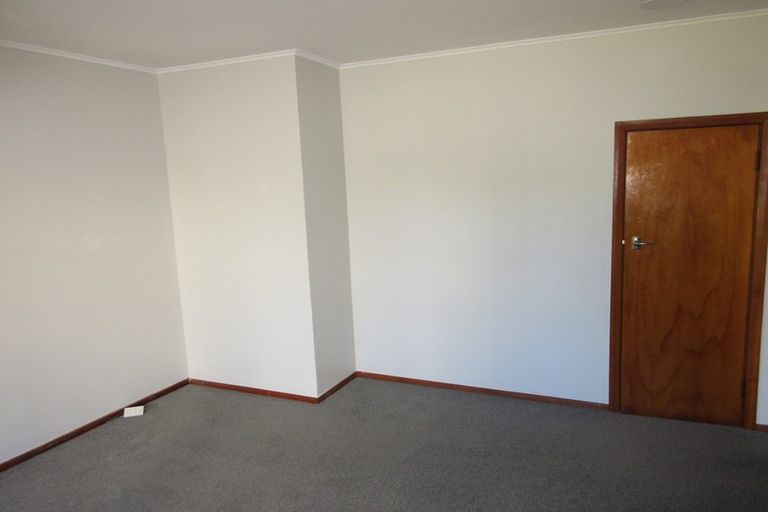 Photo of property in 102 Helston Road, Paparangi, Wellington, 6037