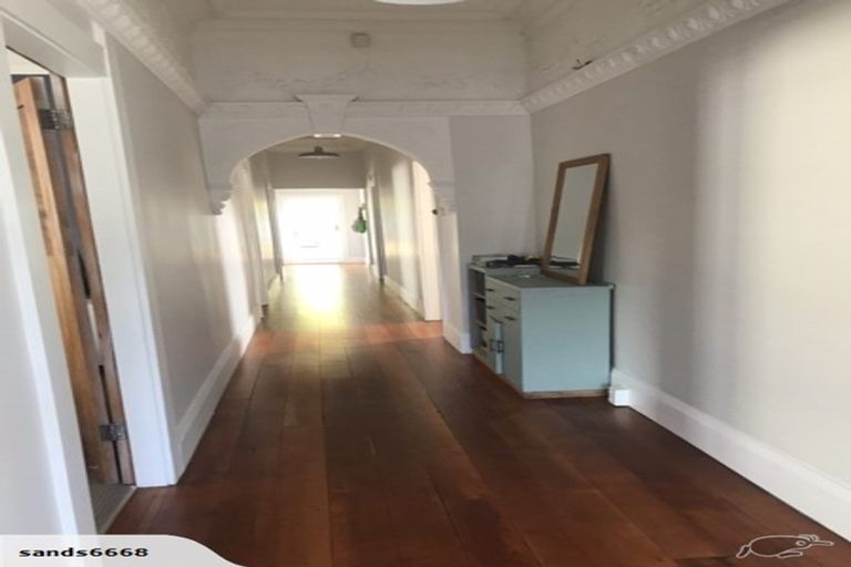 Photo of property in 12 Vigor Brown Street, Napier South, Napier, 4110