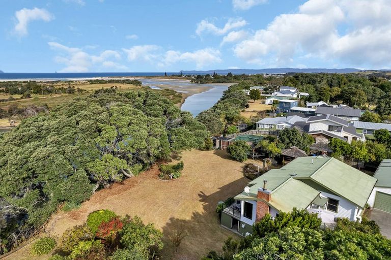 Photo of property in 88a Marsden Point Road, Ruakaka, 0116