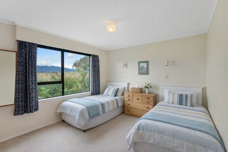 Photo of property in 46 Golf Road, Paraparaumu Beach, Paraparaumu, 5032