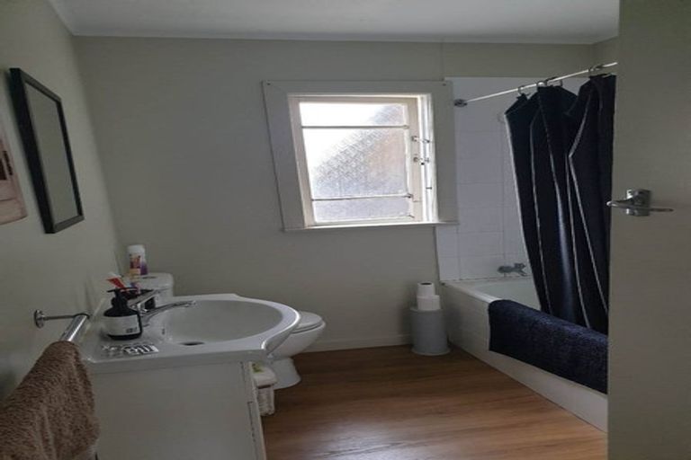 Photo of property in 5 Filleul Street, Gladstone, Invercargill, 9810