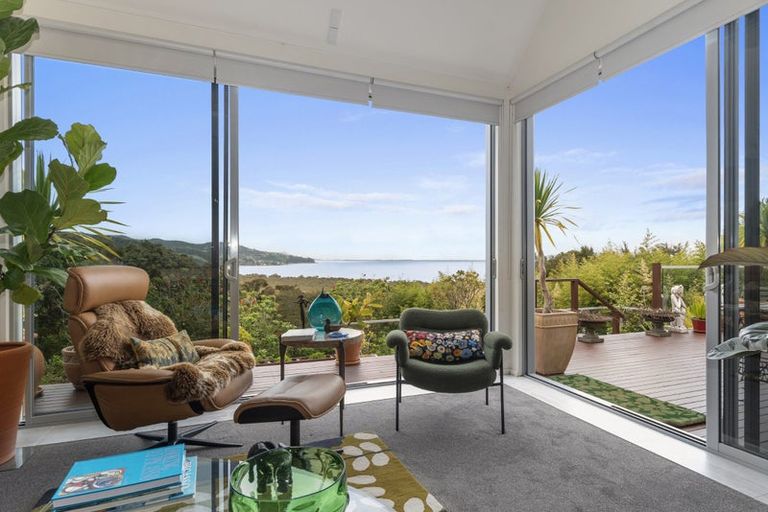 Photo of property in 19 Harbour View Road, Onerahi, Whangarei, 0110