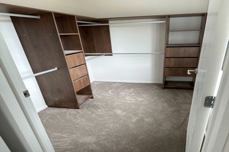 Photo of property in 11c Regency Place, Sunnynook, Auckland, 0632