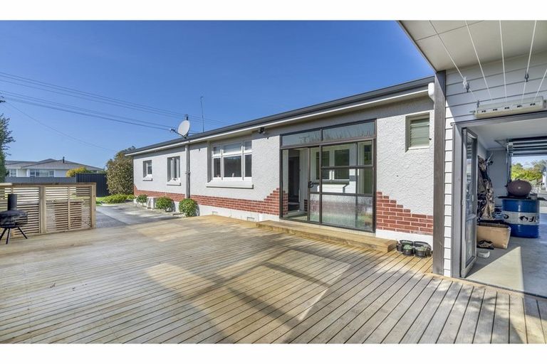 Photo of property in 126 Mackenzie Street, Winton, 9720