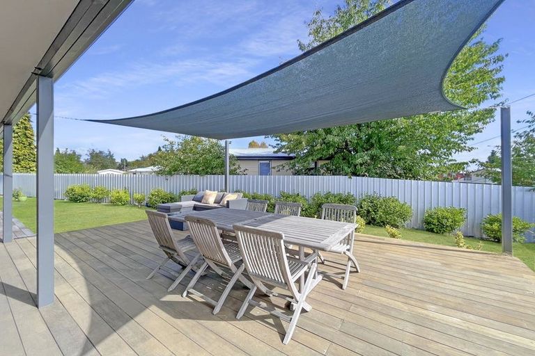 Photo of property in 14 Fraser Crescent, Twizel, 7901